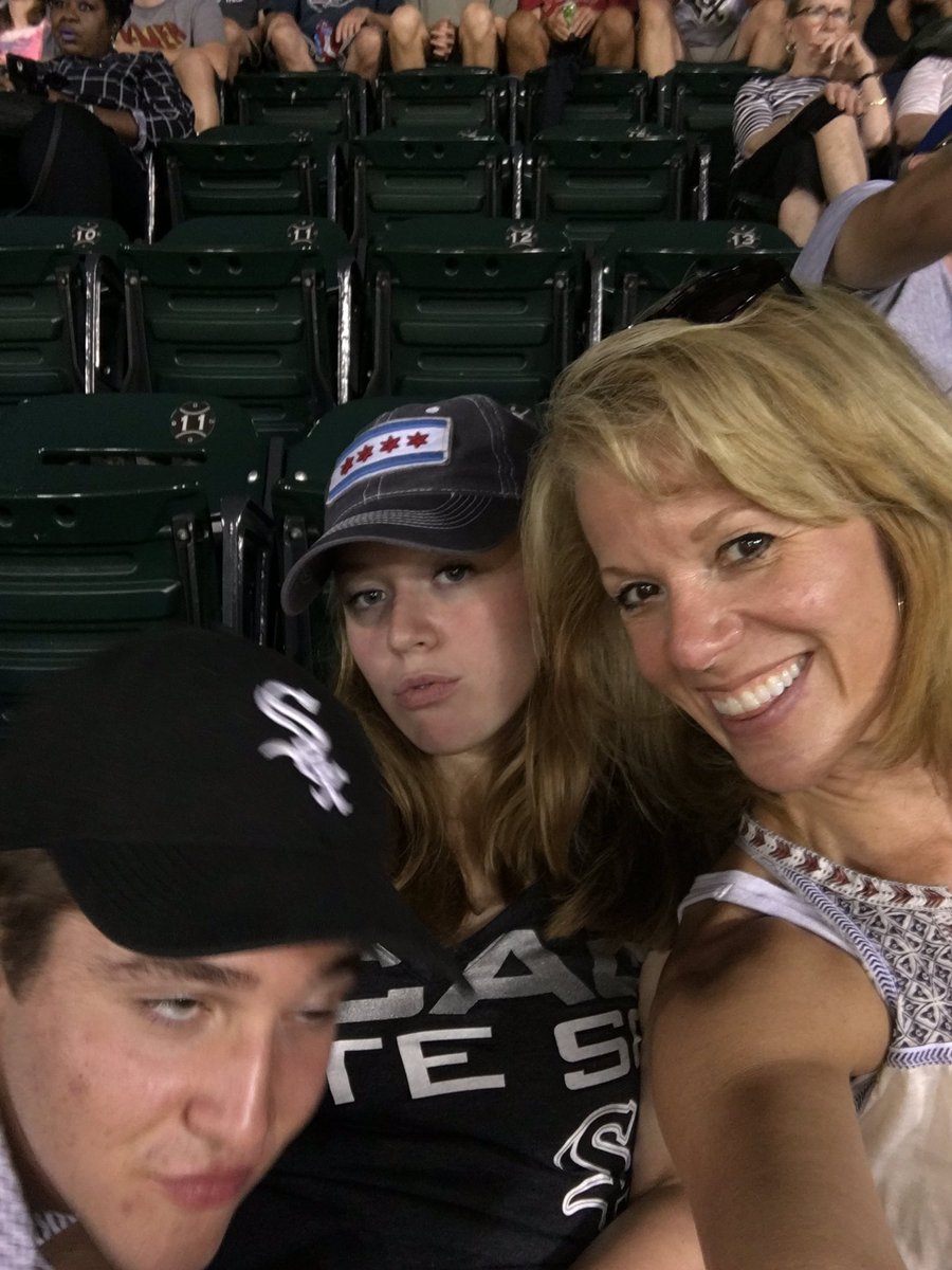 Lisa Parker (LisaParkerNBC) Twitter