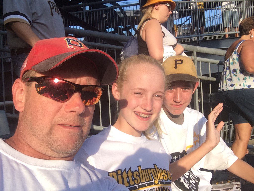 WlfBrian's tweet image. Pirates game!!! #letsgobucs
