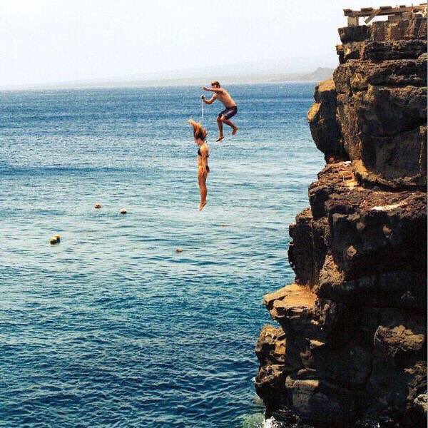 В ответ @mutualsqs. m wants to go cliff jumping with you. 