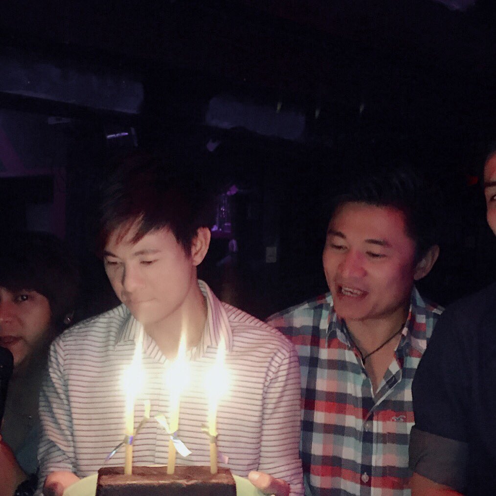 Hd180858's tweet photo. น��องที่บ้านชวน https://t.co/F0QJBmmoTV