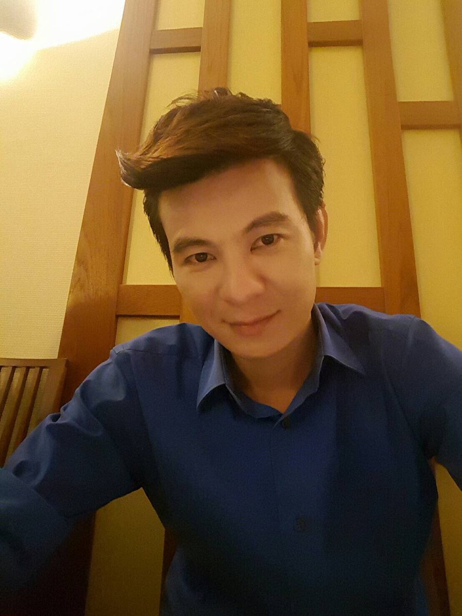 Hd180858's tweet photo. บันยากาดพายในงาน https://t.co/Lq0vrOIiMR