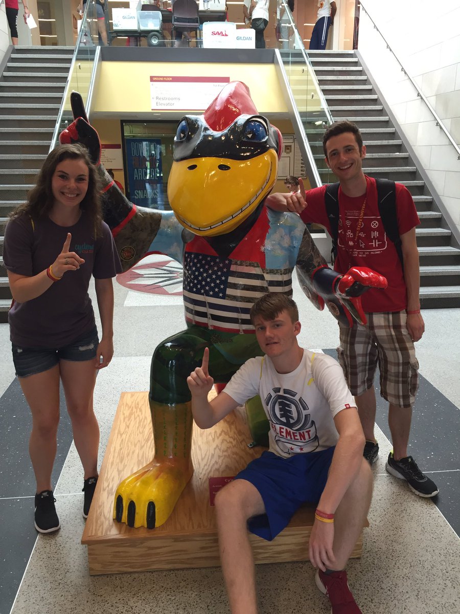 AlMpls's tweet photo. Found Cy!! #CloneQuest2016 completed. https://t.co/ImkjfWdIB4