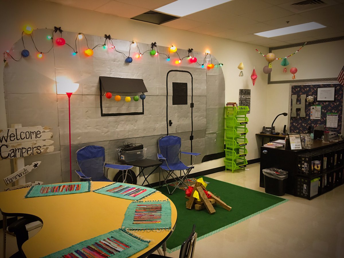 MFESHammonds's tweet photo. Meet the Teacher @MFEnews! I am so excited to be apart of MFISD and its amazing community! https://t.co/UVnamohG4i