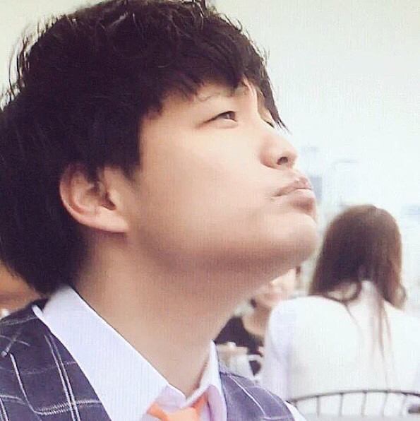 akito__307's tweet photo. RTもふぁぼもリプもめっちゃ嬉しいです。でも、重くて全部返せません…。ほとんどDMでしか話せないので暇な人とか来てくれたら嬉しいです笑笑あと、フォローしたのに返ってきてない人いたら言ってください！即返します！ https://t.co/dOgrcbsSnV