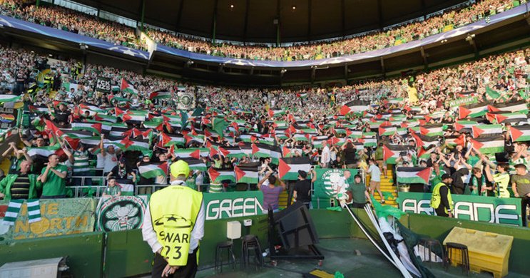 doniedc84's tweet photo. Terima kasih fans celtic , save palestina @UEFA tidak demokrasi https://t.co/xJQ5lw9y6p