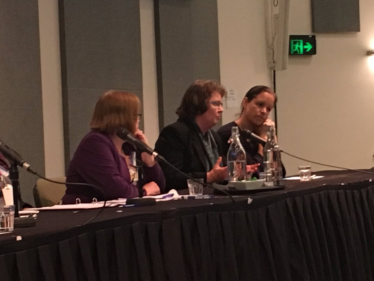 coastiemoes's tweet photo. Tracey Warzecha HT Curriculum discussing Women in STEM leadership. #TFWC16 https://t.co/NdvTbC3hiz