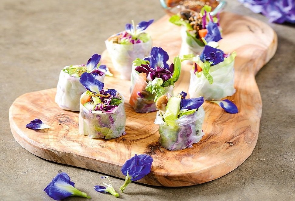 mononewsth's tweet photo. เช้านี้ มาทำ #FLOWERROLL  กินกันเถอะ... 
::: https://t.co/FWn9HJwIaF
#ทำอาหาร #สุขภาพ #อาหาร https://t.co/0xoyUTqUp2
