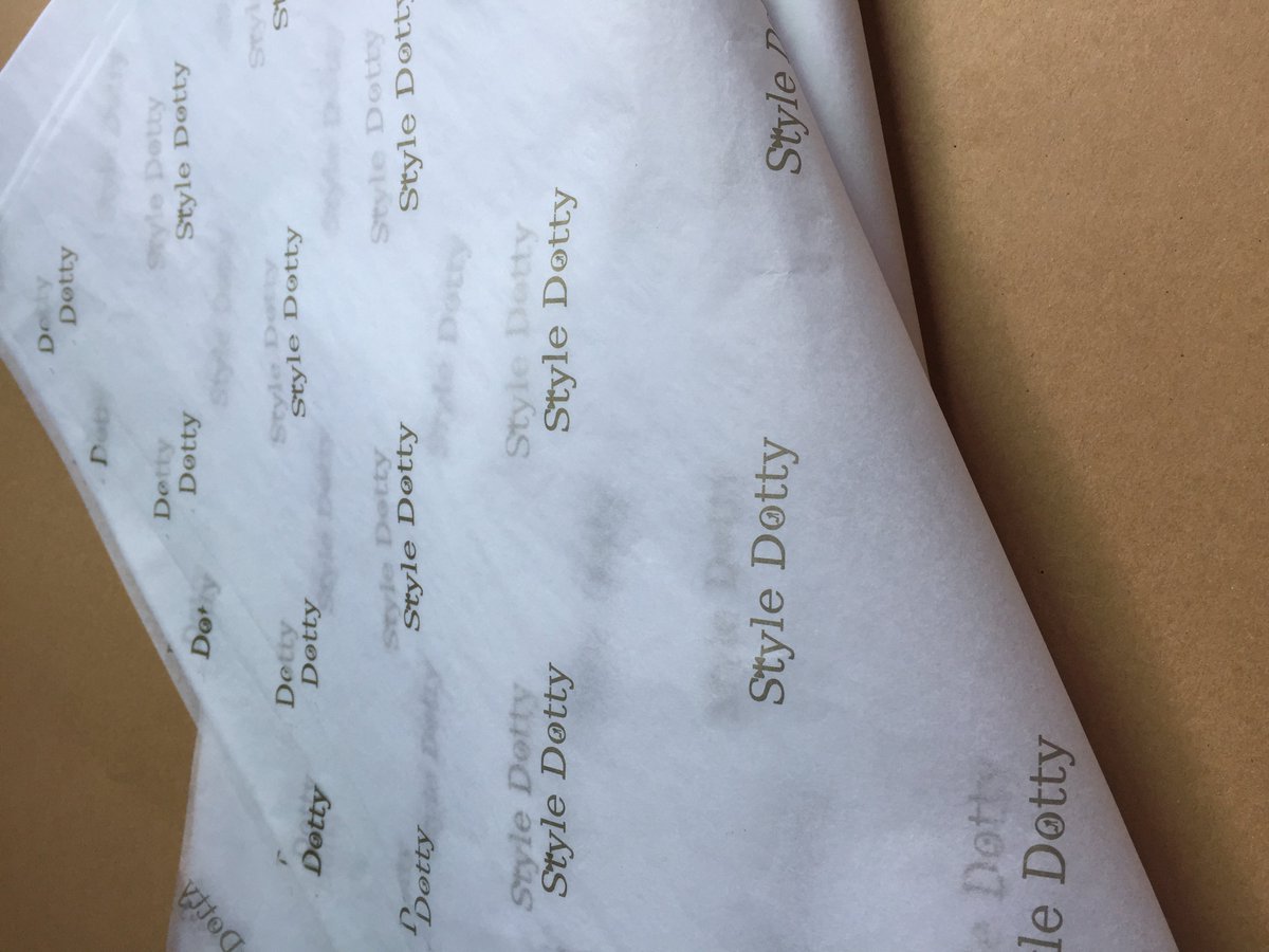 Print_Unions's tweet image. #tissuepaper  #clothingwrappingpaper white color + gold logo