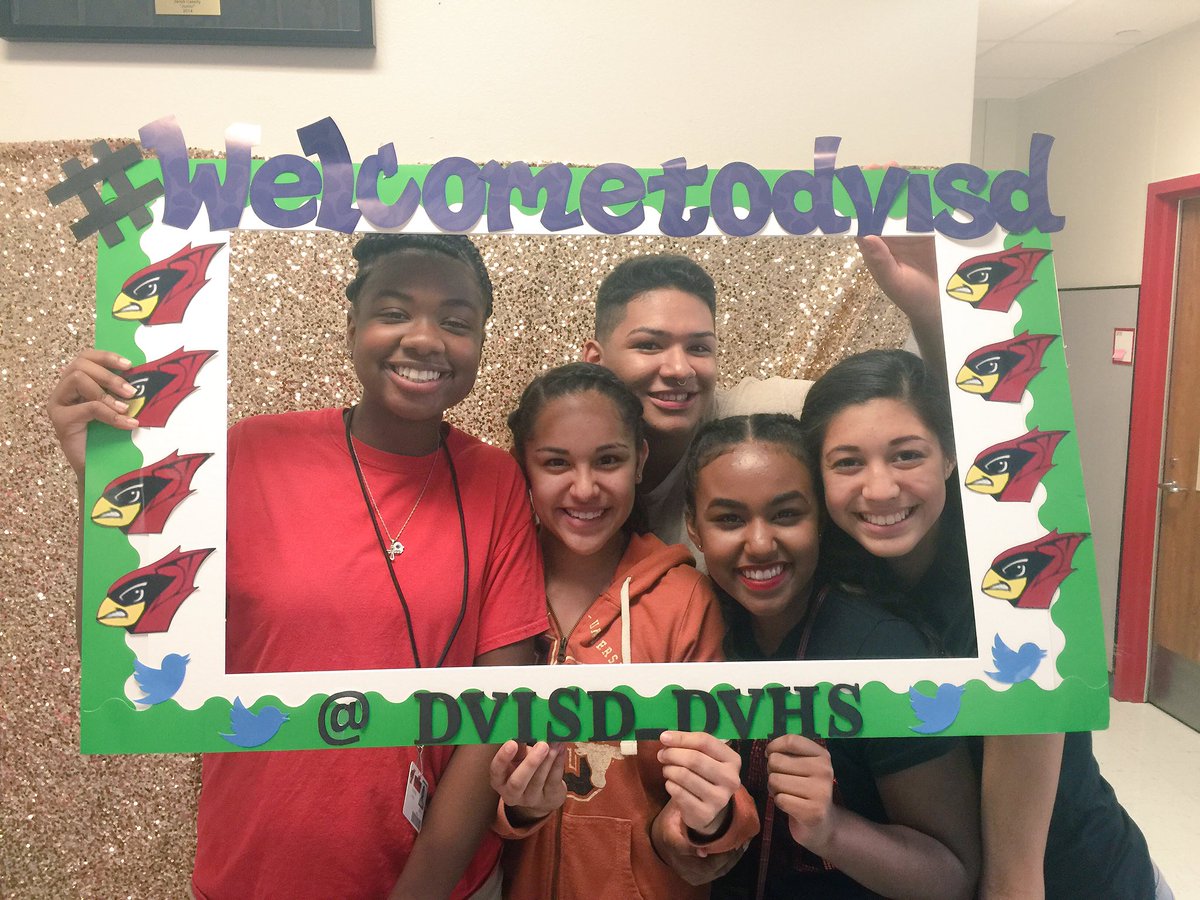 xo_kamryn_ox's tweet photo. #welcometodvisd ππ½ today was gr8 ! https://t.co/sPATHkOAAi