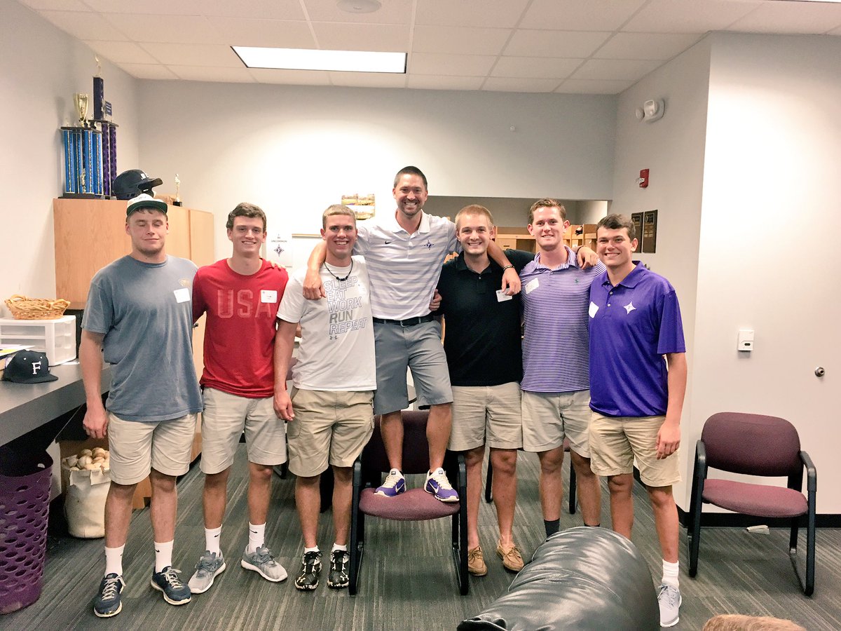Harker31's tweet photo. @FurmanBaseball coach @Tharb5 with the new FU baseball Goliaths. Can you pick out the all time SC HR champ? https://t.co/PClpWgqwkc