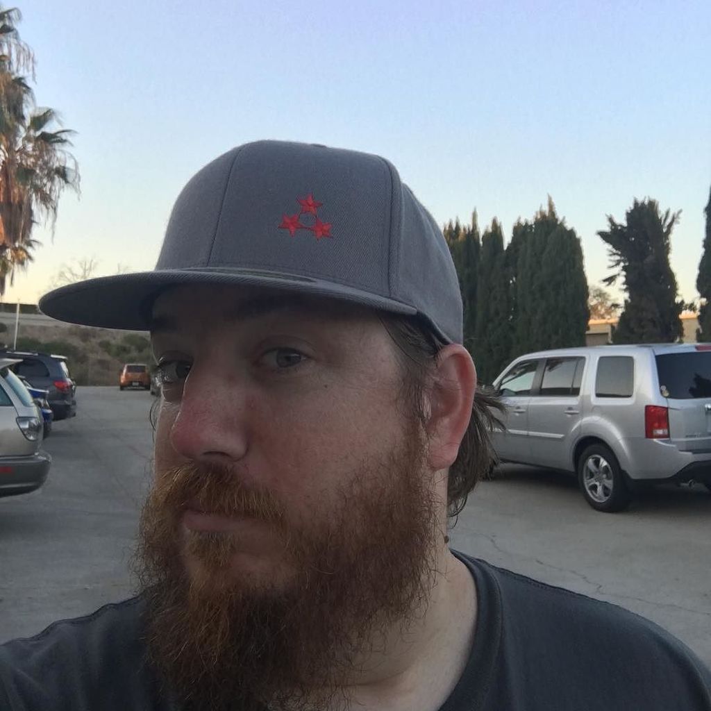 IndieBeerShow's tweet photo. Do I look more smart in my new @finestmade hat? #IndieHat #SDHat https://t.co/mPfwKJBlr2 https://t.co/hy6x4Ay4ul