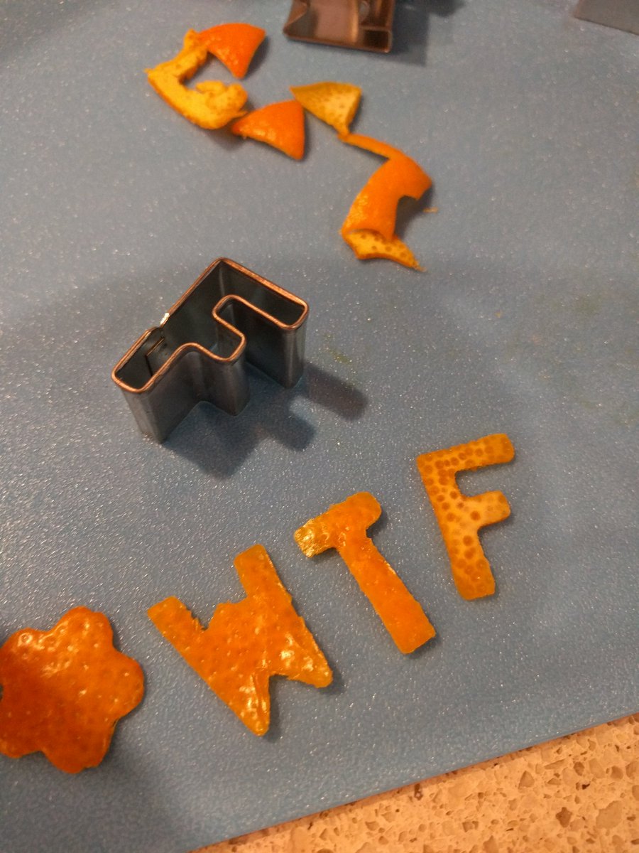 girlie_mac's tweet image. Drink Emojis - my garnish says &quot;🌼 WTF&quot; #sfhtml5