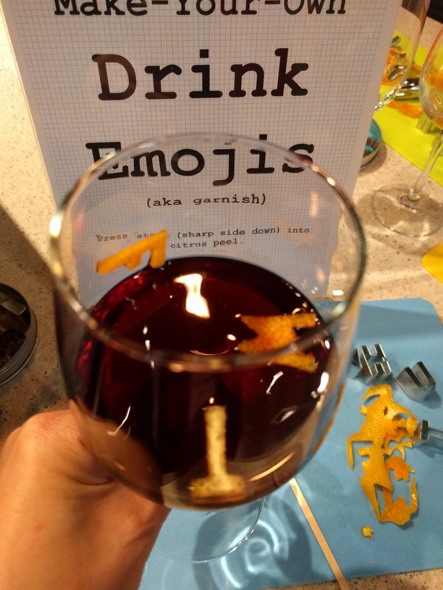 girlie_mac's tweet image. Drink Emojis - my garnish says &quot;🌼 WTF&quot; #sfhtml5