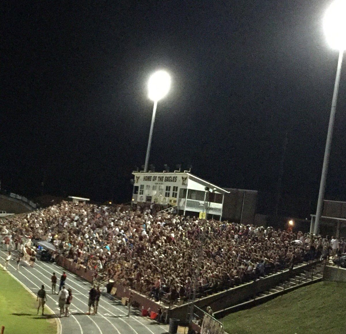 Thousands at a practice game #weareniceville!