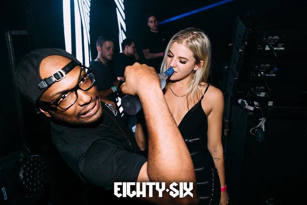 eightysixevents's tweet photo. Flexin &amp; Drinkin.. @12thplanet @ggmagree https://t.co/HWKBUxrR2w