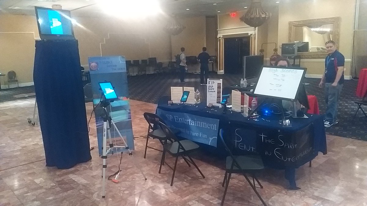 Chululongkorn's tweet photo. First day of #LCGC2016 went great! Looking forward to showing more #K3D tomorrow. #gamedev #indiedev #conlife https://t.co/UFA1PFw205
