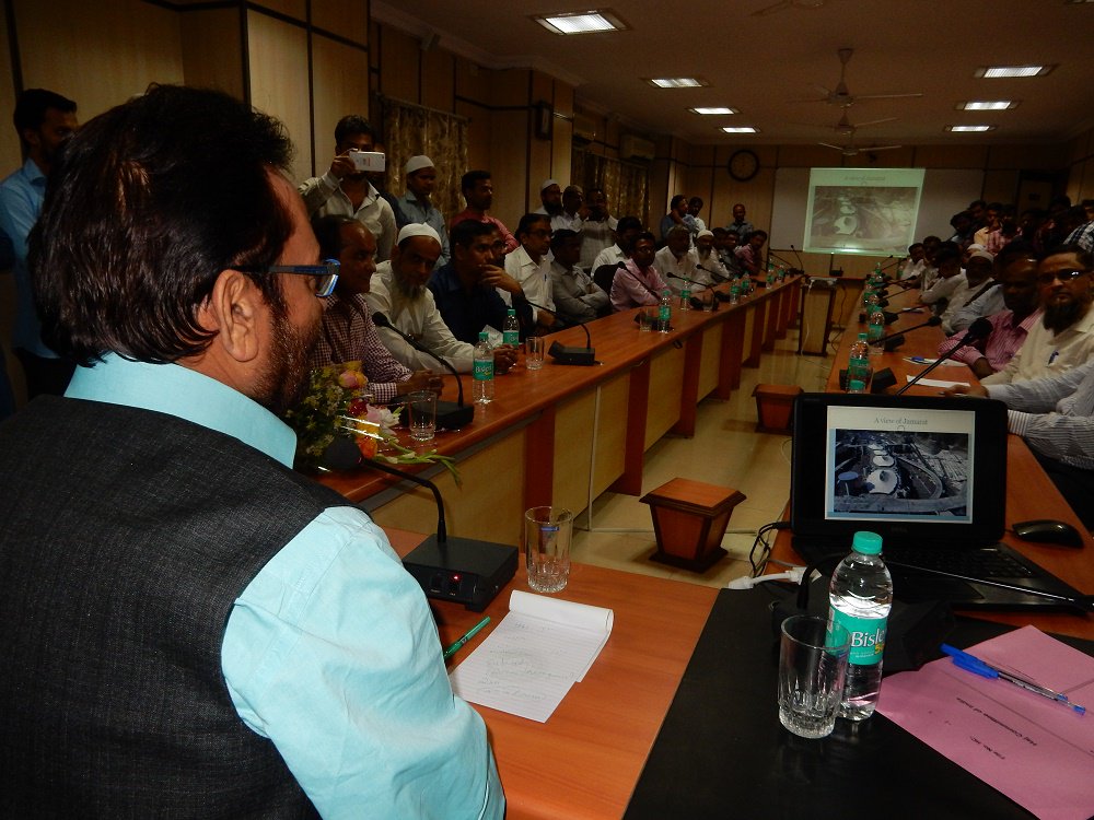 Took stock of preparations for Haj pilgrimage in a review meeting with officials at Haj House, Mumbai.