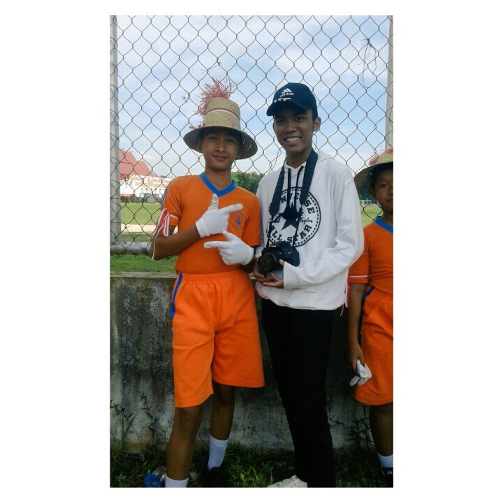 SeChairullah's tweet photo. Rehan Yang katanya Mirip sama aku 11 12 kelakuan sama Cuman Masih Bagus dia katanya dari pada aku😏 https://t.co/hVDLvgiVMJ