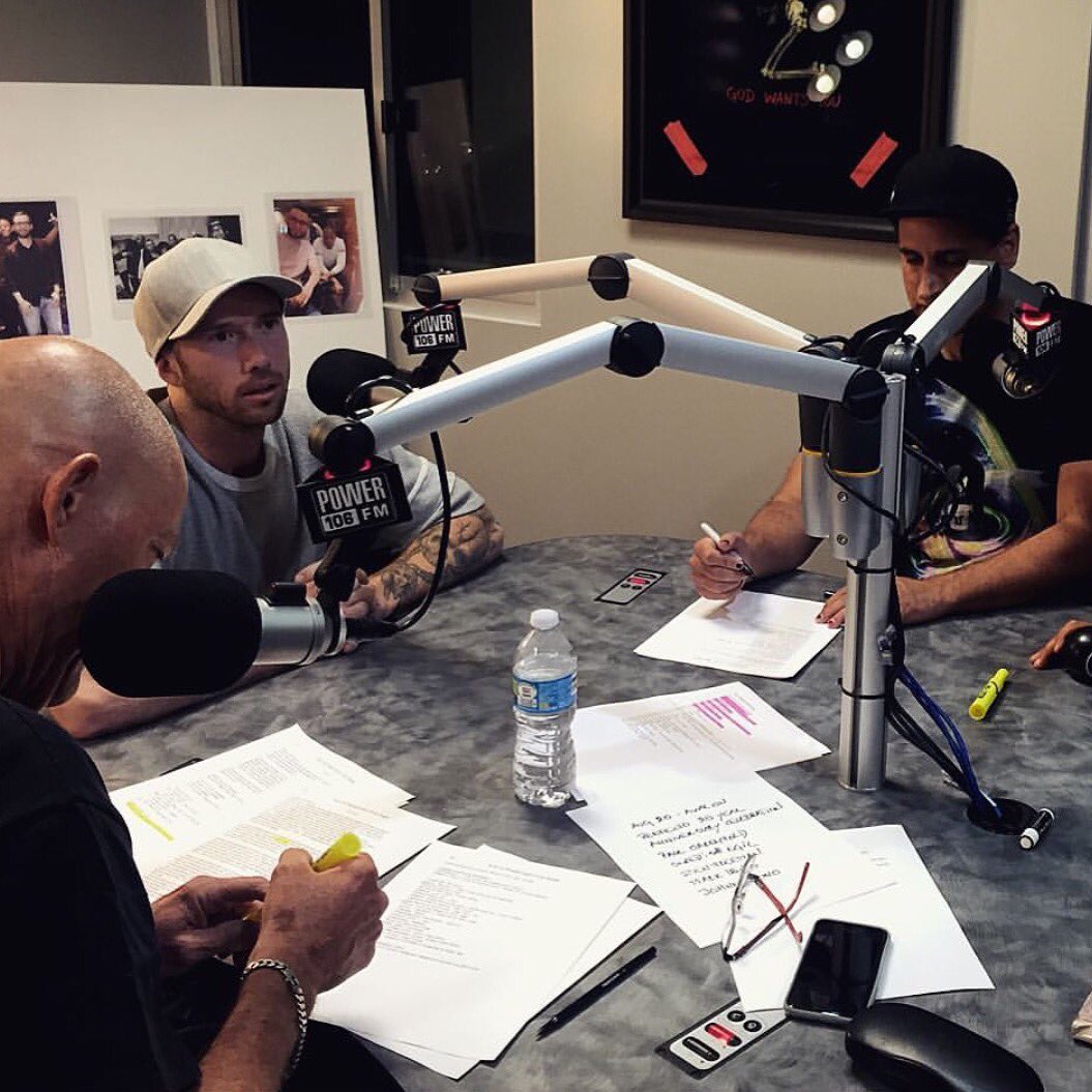 Kronic catching up with the <a href="/Power106LA/">Power 106</a> crew!