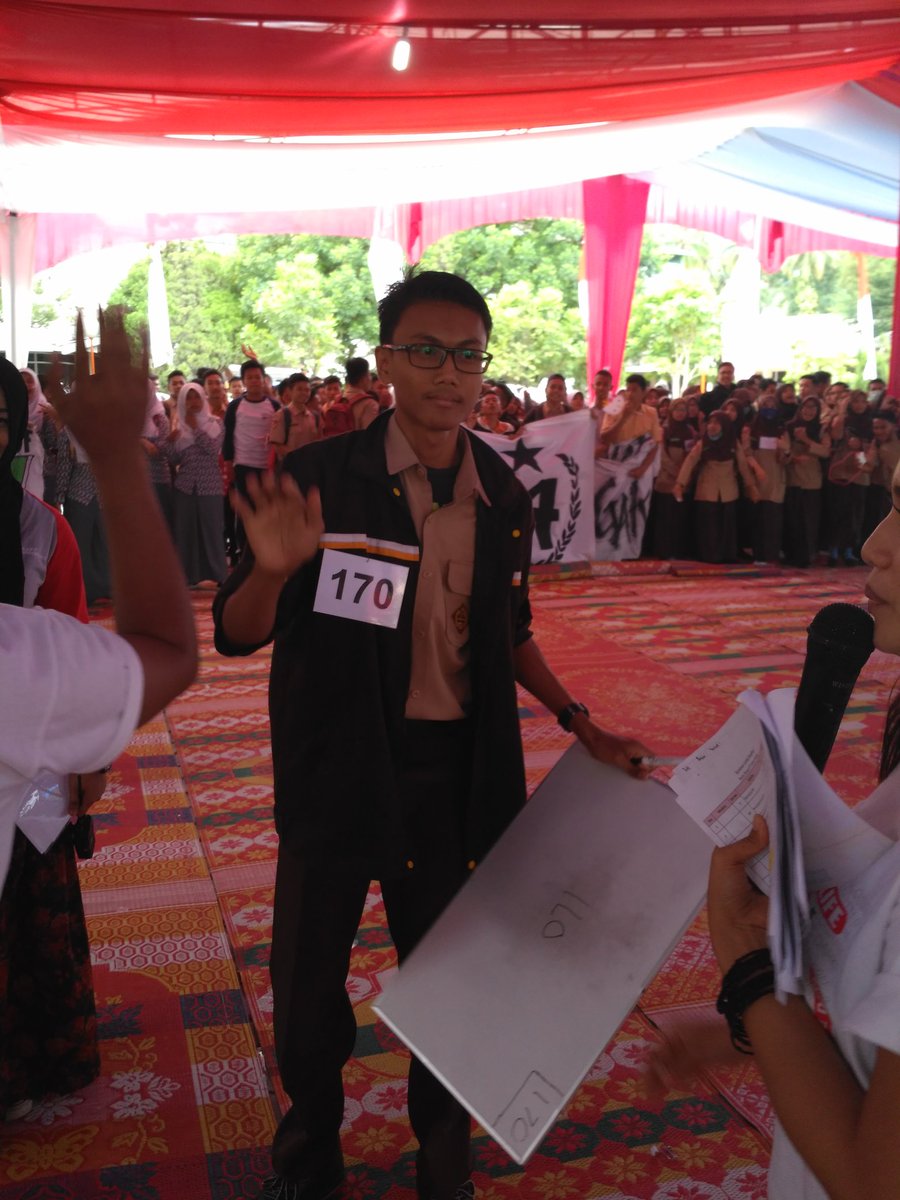 Pemenang #Ranking1 <a href="/SemenPadang1910/">PT Semen Padang</a> dari <a href="/smansapdg/">SMAN 1 Padang</a> .. Congrats !! Organized by <a href="/Classy_EOPadang/">ClassyEOPadang</a>