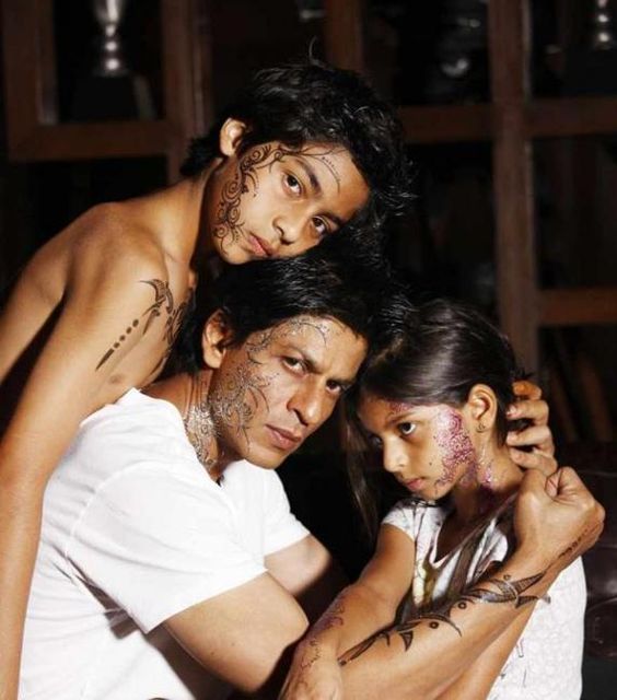 Shah Rukh Khan And AbRam Steal The Show With Their Similar Tatoos