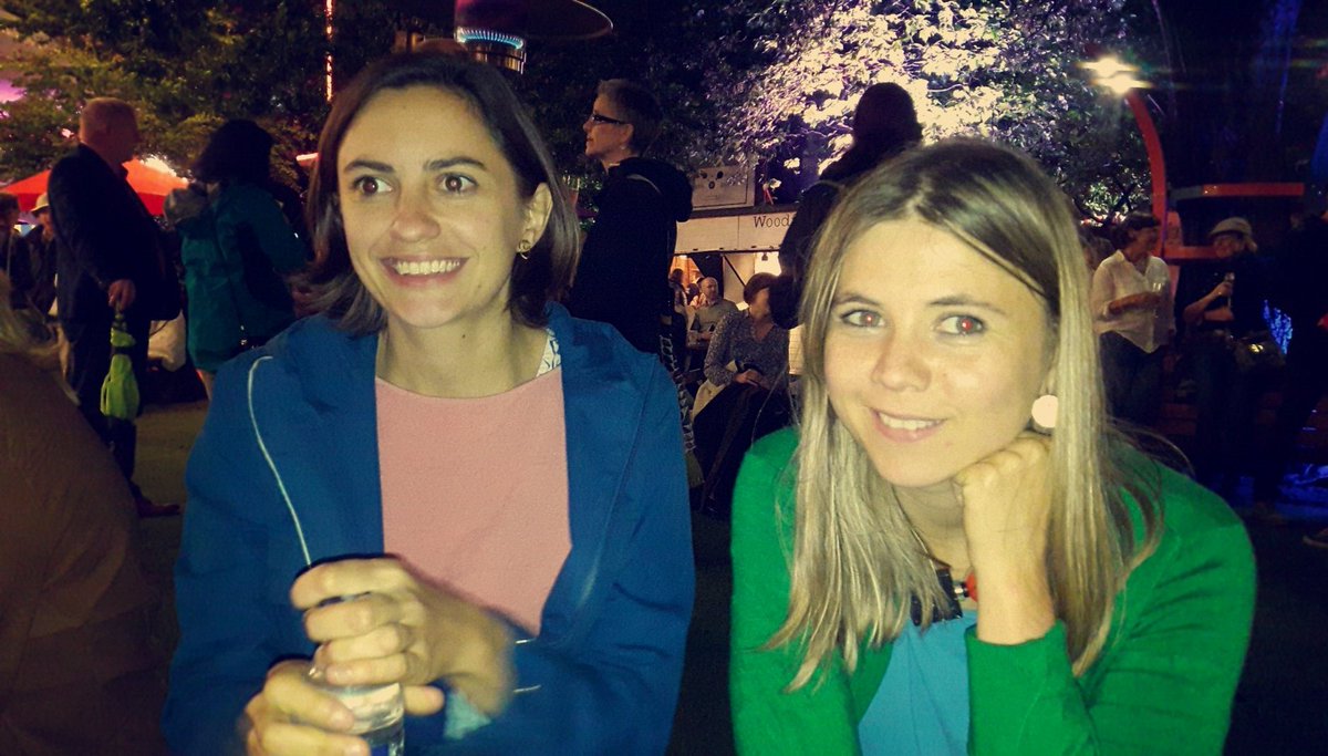 DemResearch's tweet image. #FringeFestival with my bestests! !!!