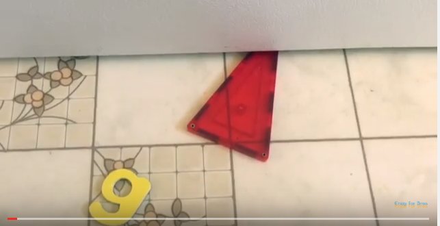 Toytuber's tweet image. Check out this cool #ToyHack video by @crazyfunbros Watch NOW: youtube.com/watch?v=VFsU2i…