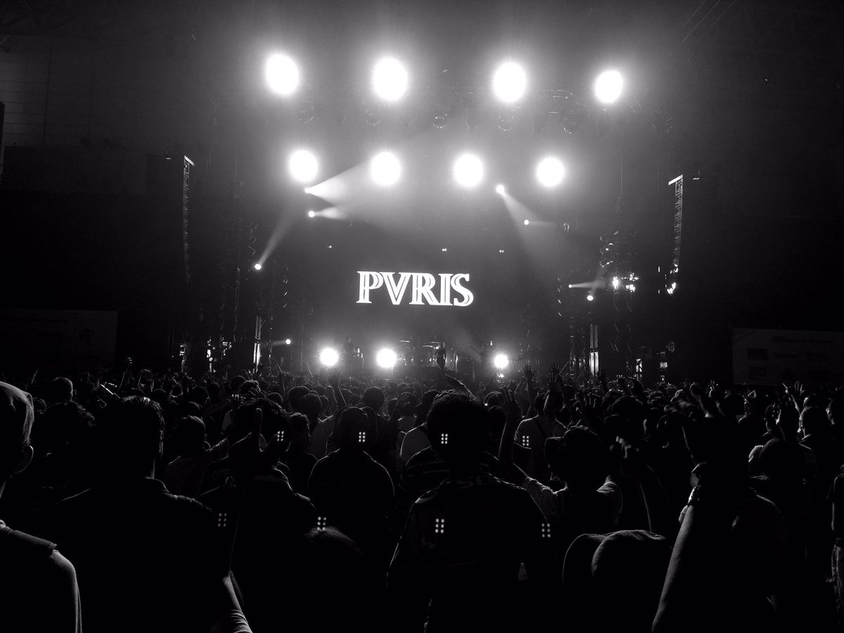 icegrillsjp's tweet photo. PVRIS | Summer Sonic 2016 https://t.co/h4E4VAiYAv