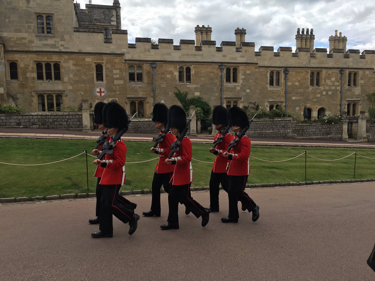 ABCBusConsult's tweet photo. Feel your letting your guard down? Let us make your business strong again @ABCBusConsult https://t.co/XBG50wpRbk