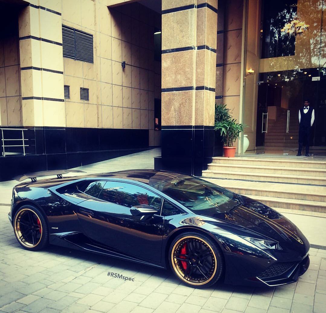 quixoticious's tweet photo. Bangalore's sexy dark Knight!
#RSMspec https://t.co/hee5nHao93