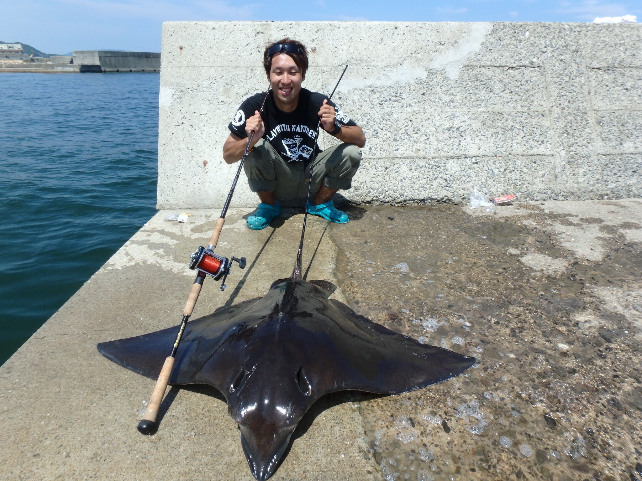 O Xrhsths さかまつき Sto Twitter 土日で香川へ どうしても先週釣れなかったナルトビエイが釣りたくて かっこいい魚だよね O Xrhsths さかまつき Sto Twitter 土日で香川へ どうしても先週釣れなかったナルトビエイが釣りたくて かっこいい魚だよね