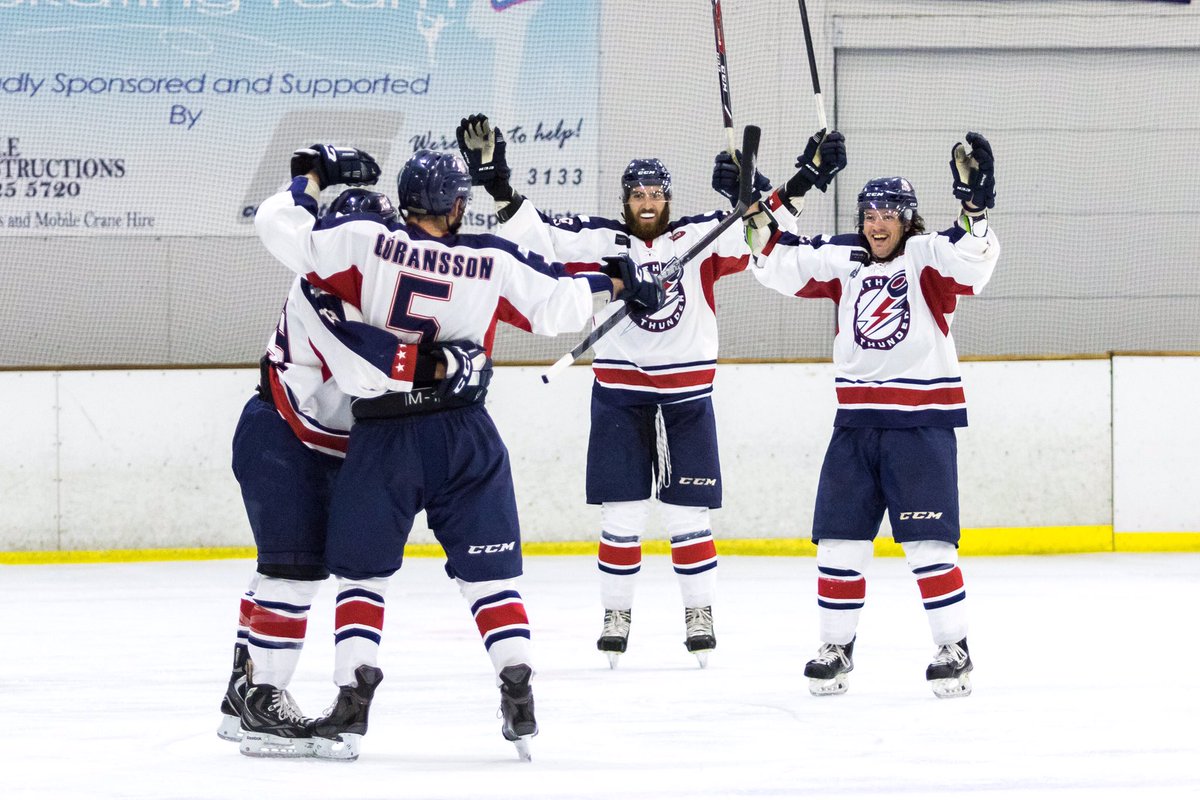 AIHL's tweet photo. The @PerthThunder defeat @melbourneice 4-2 in the top of the table clash at @OBGArena #AIHL https://t.co/GCiiUmR77M