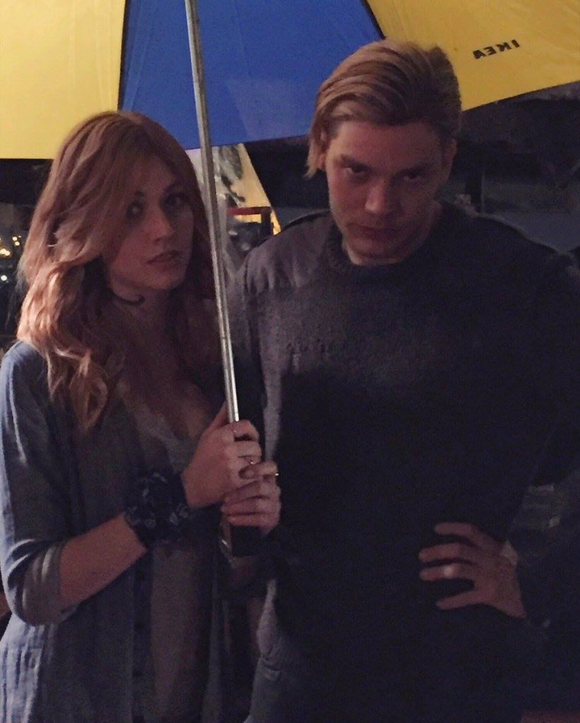 Aussie_Nephilim's tweet photo. Kat and Dom! Looks like @DomSherwood1 is kind of channeling his inner Morgenstern 😉 | via @Kat_McNamara https://t.co/gLOah6eq2d