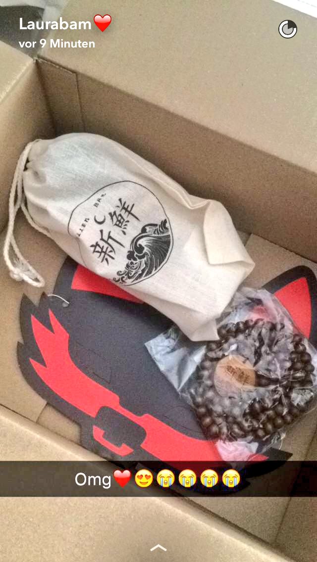 LauraSalamone2's tweet photo. Ich bin durch die ganze Wohnung gerannt😂😂😂ich hab mich so gefreut❤️😭😭😭 @Julien_Bam https://t.co/Zfk9gcZ5Ld