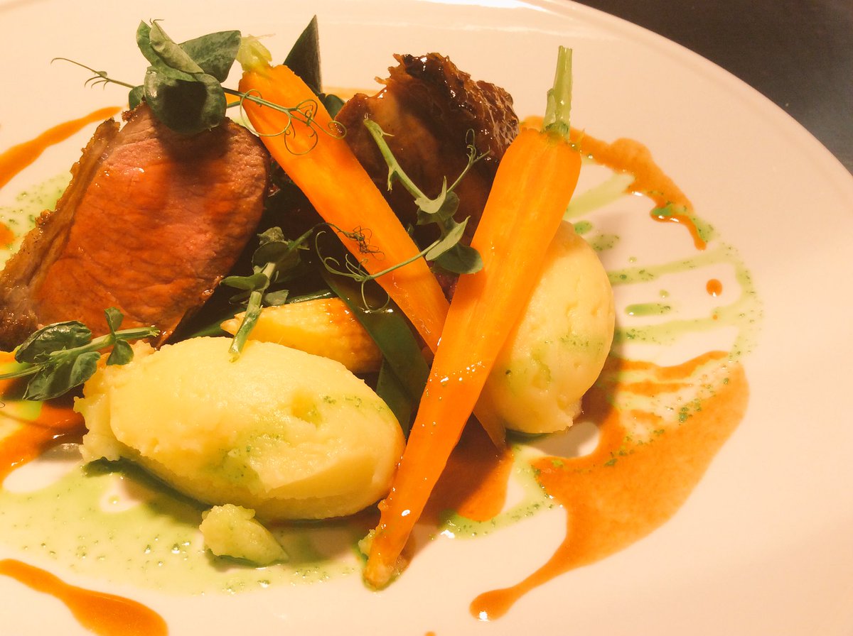 chefRuttledge's tweet image. Lamb sirloin from last nights dishes