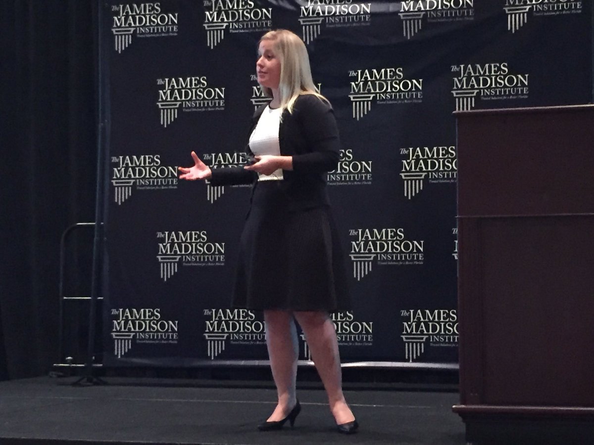 JmsMadisonInst's tweet photo. #JMI Leaders Fellow @alexis_franz argues the case for #edchoice in the #JMISummit16, @AFF speech competition. https://t.co/tuXSGAy5Ma