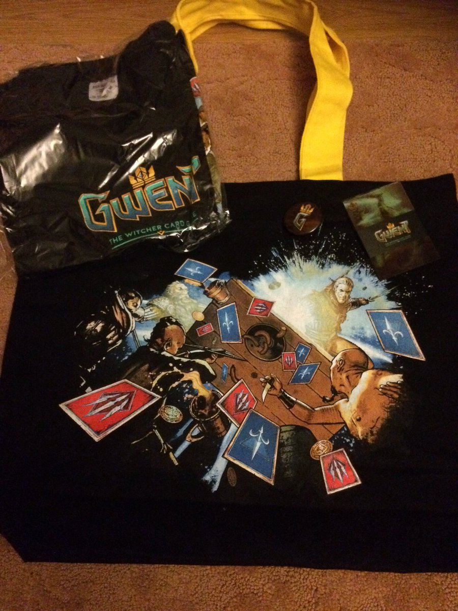 Hyo_Joestar's tweet photo. انت عاشق للعبة Witcher 3 ? تبي تربح الاشياء الرهيبة هذي؟ تي شيرت و بطاقات  لعبة Gwent
*فولو 
*ريتويت 
وبتدخل السحب https://t.co/M5YGs9XSnF