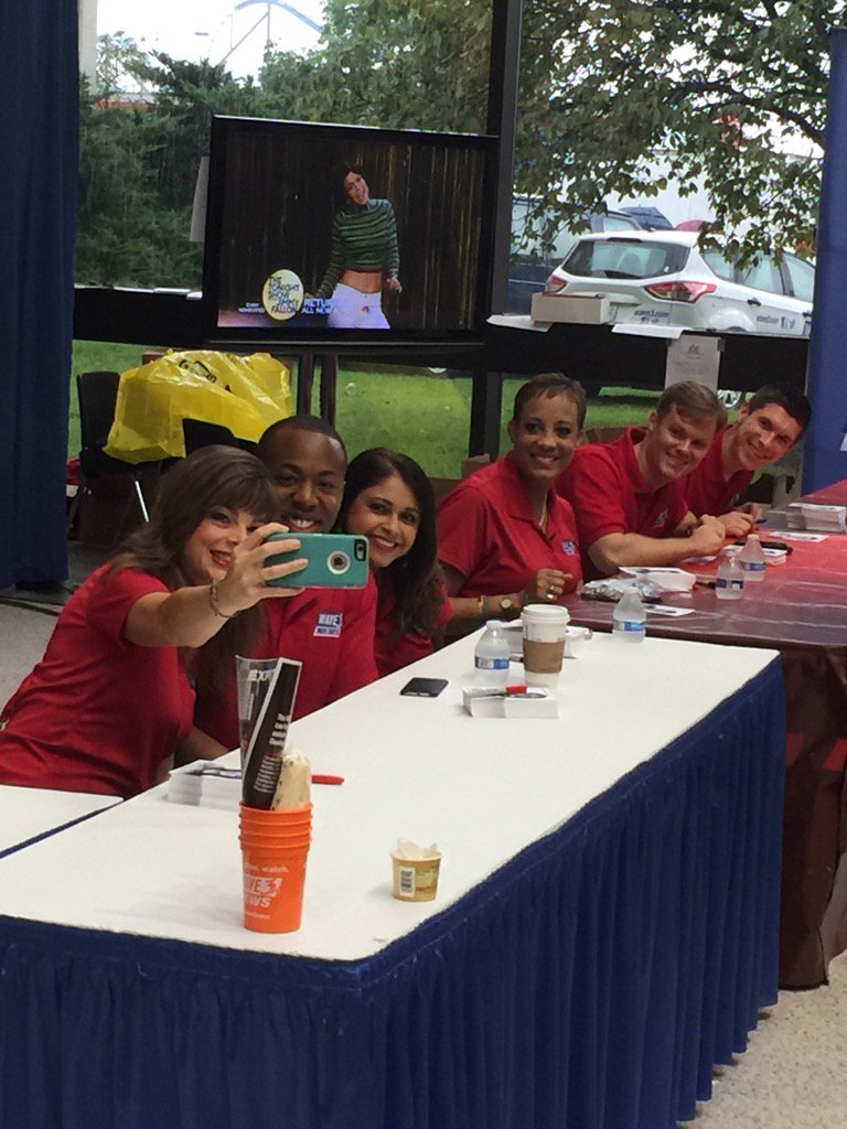 sargepollock's tweet photo. Meet and Greet at the State Fair #wave3news https://t.co/hcJeCP2zOR