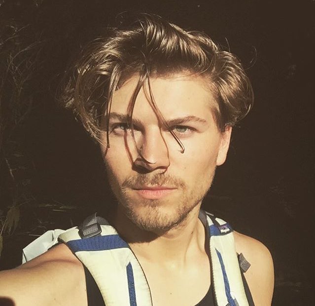 AScarredMemory's tweet image. #Selfie.