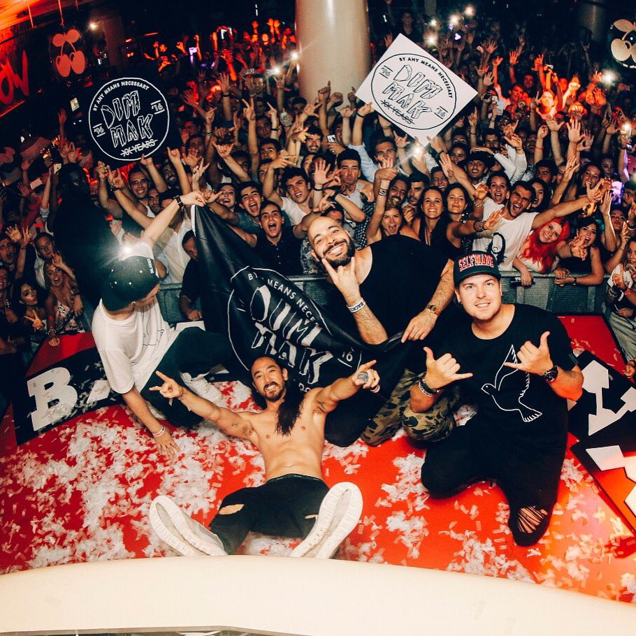 Barcelona! Onward to 20 parties for 20 years. We did it here with u. Muchas Gracias! 2️⃣⏺ @dimmak #dimmak20th https://t.co/WWjYe5ifhH