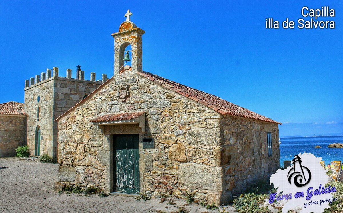 Capilla - illa de Salvora 
#FelizSabado con
<a href="/SESEIXA/">Seseixa</a> <a href="/loroma61/">Loli</a> <a href="/GaliciaMaxica/">Galicia Máxica</a> <a href="/Turgalicia/">Turismo de Galicia</a> <a href="/SienteGalicia/">SienteGalicia</a>
