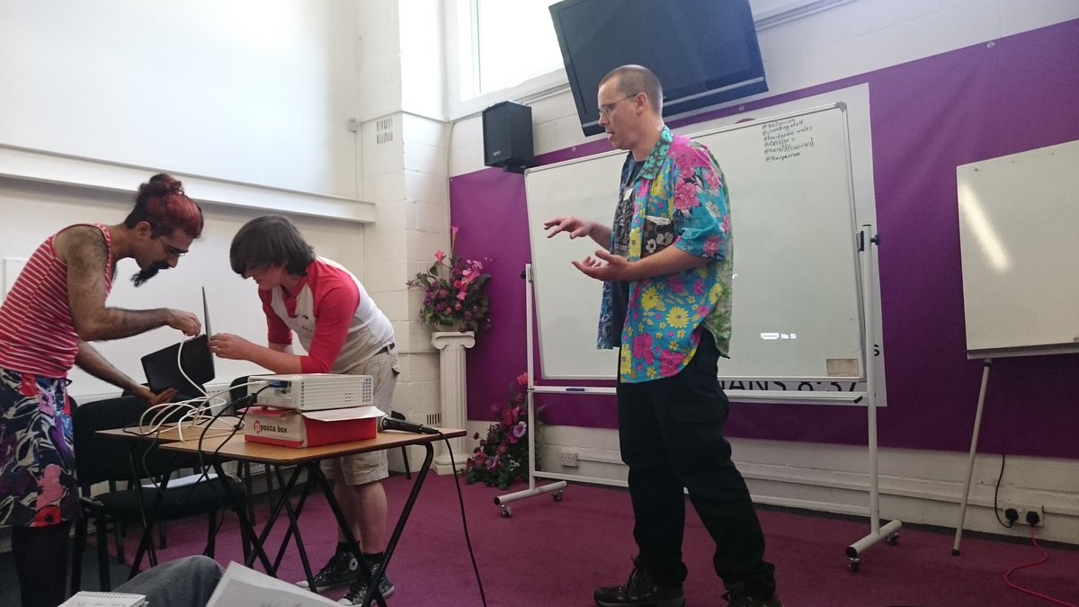 NorthSouthGames's tweet image. @harperrob talks nanDECK deck for card game development at #BGDEVCON.