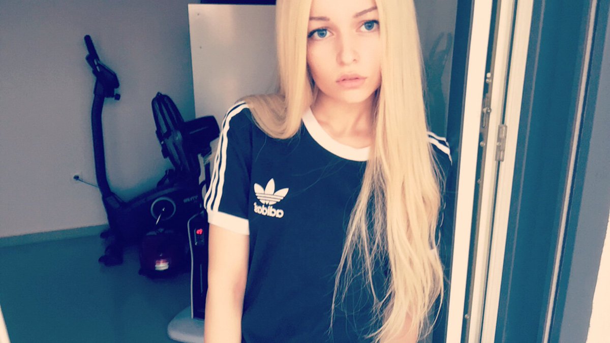 helenalive on Twitter: Miss u. - EroFound