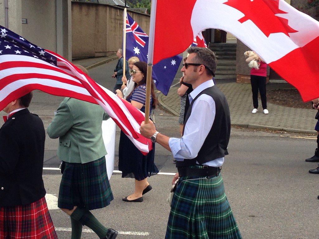 ToiseachRobert's tweet photo. #SpotTheFlags #NairnHighlandGames #PipeBandParade https://t.co/EMMRvnaSv6