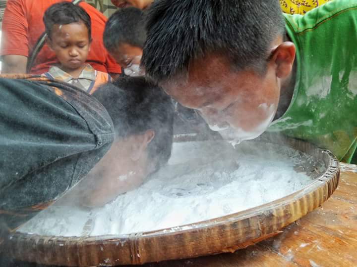 DesaSurobayan's tweet photo. HUT RI 71... Surabayan Rt 03/02 https://t.co/TyOj3UXmEu