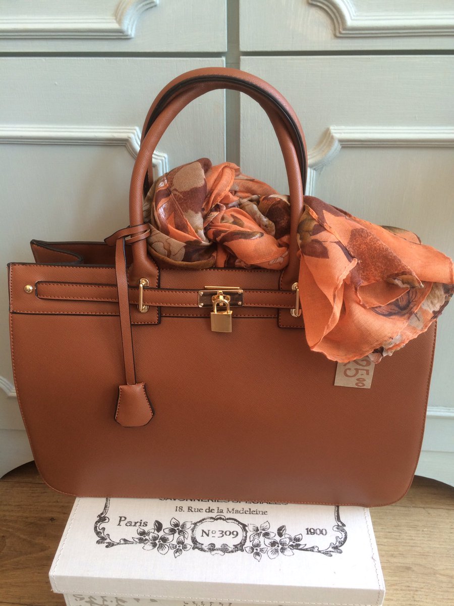 The Bag Lady tweet media