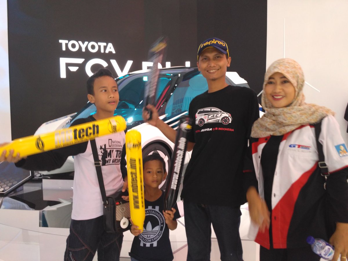 wellytp's tweet photo. GIASS 2016
#GIIAS2016 
#TACIgoestoGIIAs
@GIIAS_ID 
@AvanzaClub_ID https://t.co/k7uI0FeIth