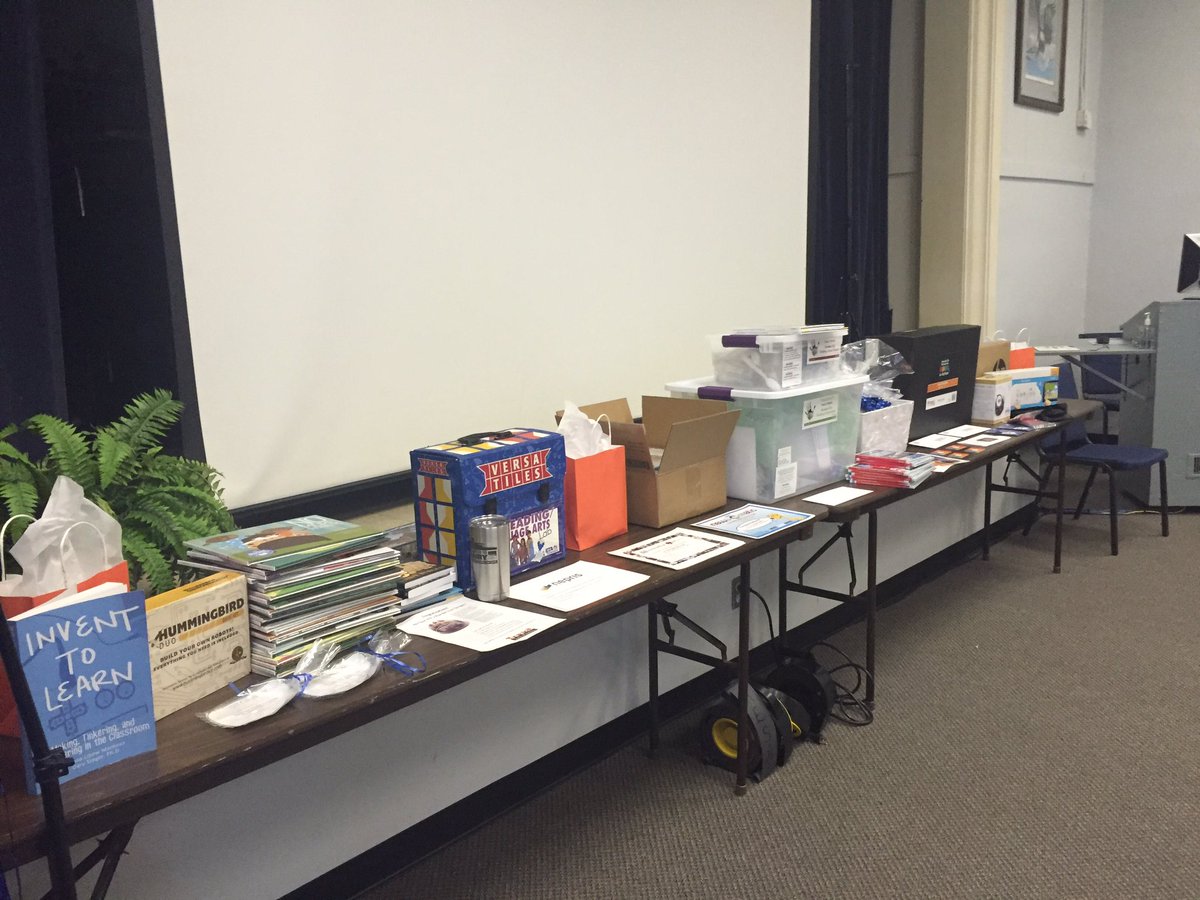 STEMgal1's tweet photo. Door prizes are ready!  Come and win them! #edcampwestga https://t.co/SmPKSkc3Se