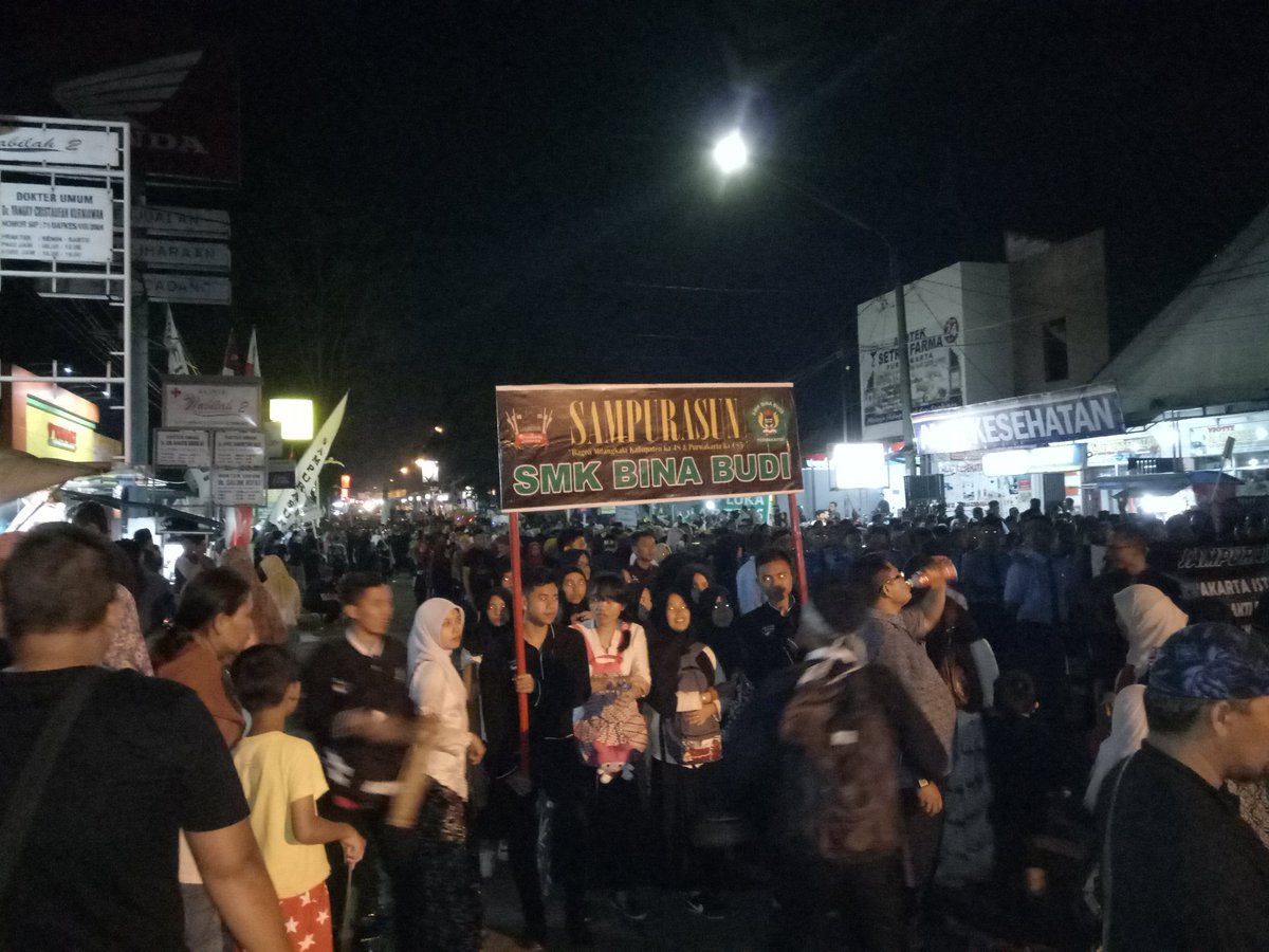 #SampurasunPurwakarta Bagea baraya sa alam dunya.... <a href="/PurwakartaKita/">Kang Purwa</a>