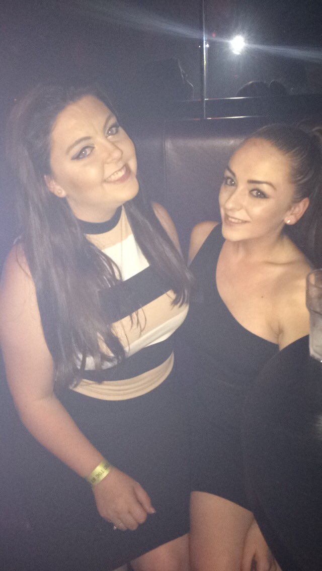 MayhemMerrygold's tweet photo. Dont know what i would of done without this one yesterday, bestie👭💁🏼 #ghay https://t.co/PZWwJzKAiB